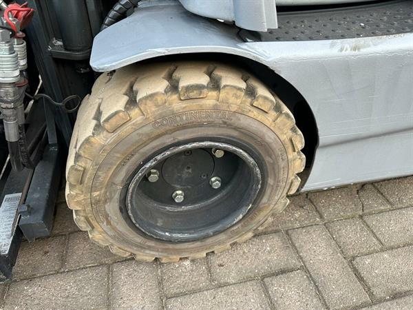 Grote foto vs 22056 elektrische triplex heftruck rx20 20 bj2017 agrarisch heftrucks