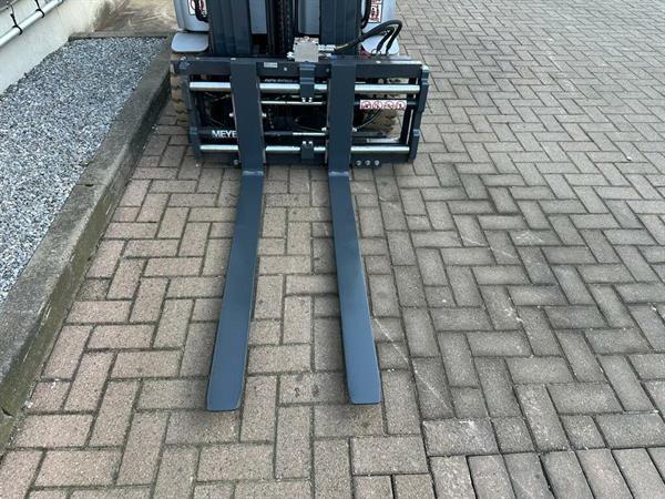 Grote foto vs 22056 elektrische triplex heftruck rx20 20 bj2017 agrarisch heftrucks