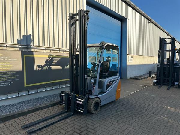 Grote foto vs 22057 elektrische triplex heftruck rx20 20 bj2017 vorkenspreider agrarisch heftrucks