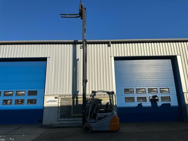 Grote foto vs 22057 elektrische triplex heftruck rx20 20 bj2017 vorkenspreider agrarisch heftrucks