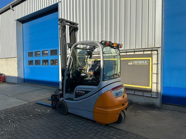 Grote foto vs 22058 elektrische triplex heftruck rx20 20 bj2017 vorkenspreider agrarisch heftrucks