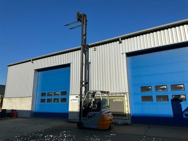 Grote foto vs 22058 elektrische triplex heftruck rx20 20 bj2017 vorkenspreider agrarisch heftrucks