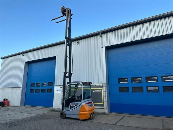 Grote foto vs 22059 elektrische triplex heftruck rx20 20 bj2017 agrarisch heftrucks