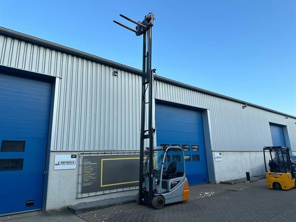 Grote foto vs 22059 elektrische triplex heftruck rx20 20 bj2017 agrarisch heftrucks