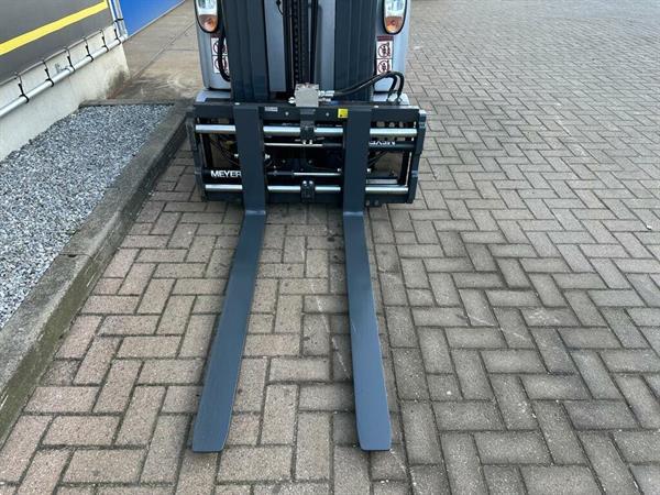Grote foto vs 22059 elektrische triplex heftruck rx20 20 bj2017 agrarisch heftrucks