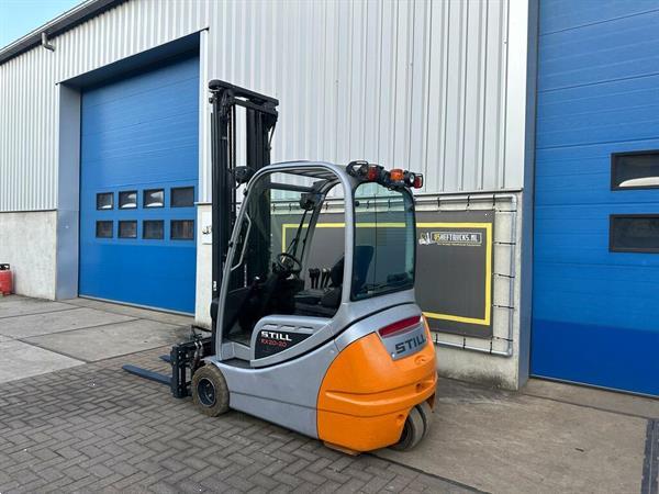 Grote foto vs 22059 elektrische triplex heftruck rx20 20 bj2017 agrarisch heftrucks