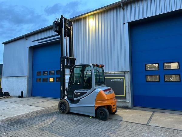 Grote foto vs 22061 elektrische heftruck still rx60 40 bj2018 agrarisch heftrucks