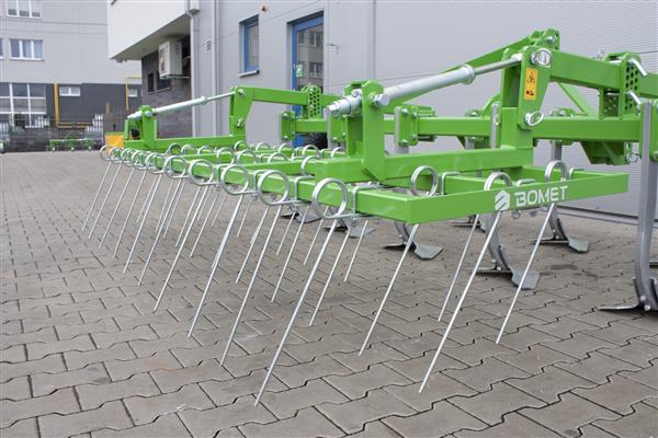 Grote foto bomet stoppel cultivator apus met veertandeg 2.2 3.8m u865 agrarisch mechanisatie