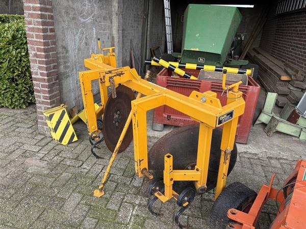 Grote foto panter ploeg asperge agrarisch akkerbouw