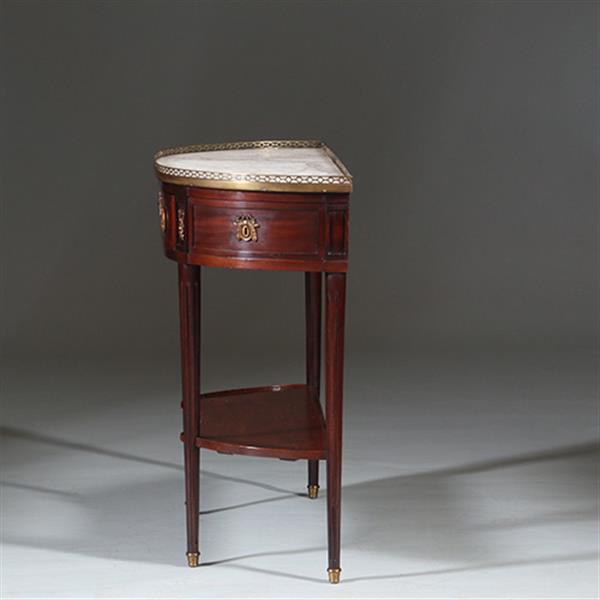 Grote foto lodewijk xvi wandtafel met marmer blad met bronzen galerijtje ca 1790 no.260670 antiek en kunst stoelen en banken