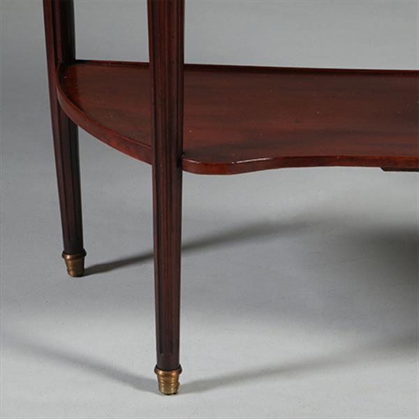 Grote foto lodewijk xvi wandtafel met marmer blad met bronzen galerijtje ca 1790 no.260670 antiek en kunst stoelen en banken