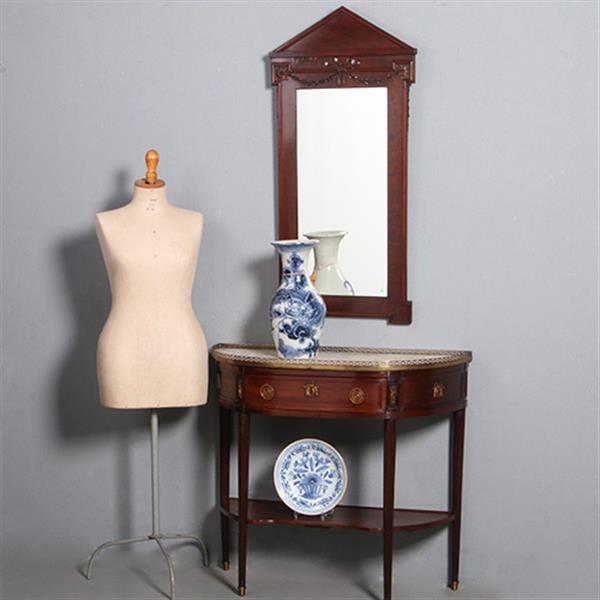 Grote foto lodewijk xvi wandtafel met marmer blad met bronzen galerijtje ca 1790 no.260670 antiek en kunst stoelen en banken