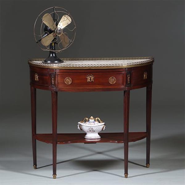 Grote foto lodewijk xvi wandtafel met marmer blad met bronzen galerijtje ca 1790 no.260670 antiek en kunst stoelen en banken