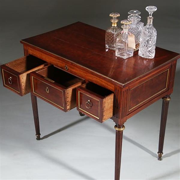 Grote foto hollandse lodewijk xvi wandtafel als schenktafel in mahonie met verguld messing no.260665 antiek en kunst stoelen en banken