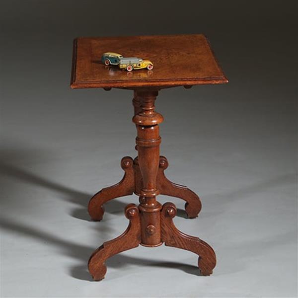 Grote foto eenvoudig eiken bijzettafeltje in mooie oude kleur ca 1885 hollands no262210 antiek en kunst stoelen en banken