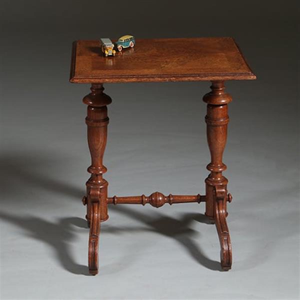 Grote foto eenvoudig eiken bijzettafeltje in mooie oude kleur ca 1885 hollands no262210 antiek en kunst stoelen en banken