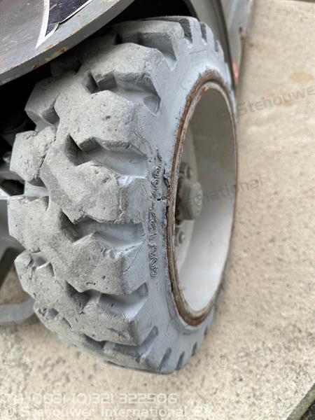 Grote foto atn piaf 880r masthoogwerker mast moogwerker roterend bj 2016 doe het zelf en verbouw hoogwerkers