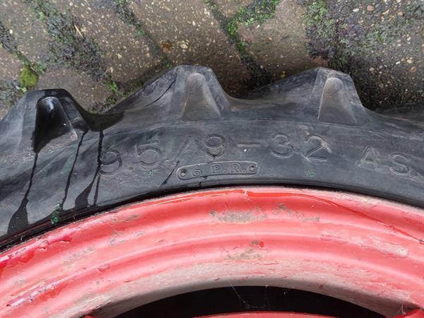 Grote foto cultuurwielen deutz 9.5 r32 agrarisch wielen