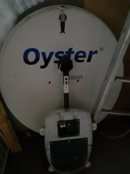 Grote foto oyster vision ii schotelantenne camper caravan caravans en kamperen camper accessoires
