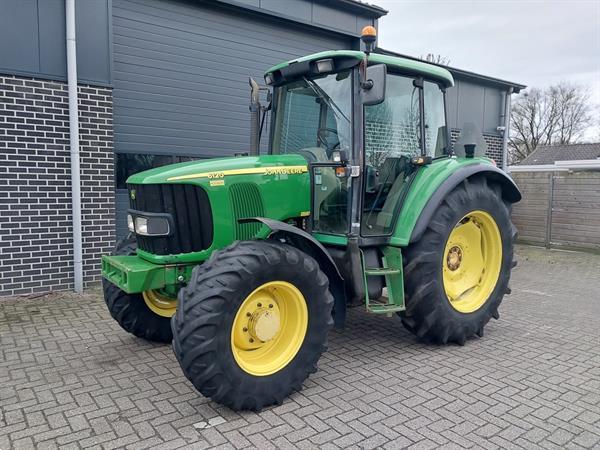 Grote foto john deere 6120 agrarisch tractoren