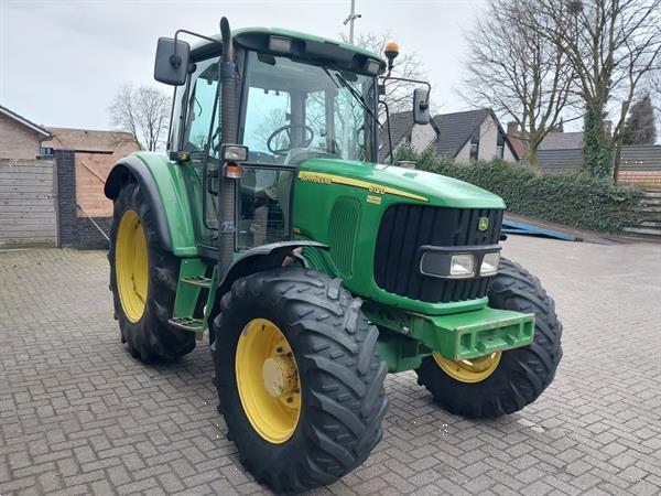 Grote foto john deere 6120 agrarisch tractoren