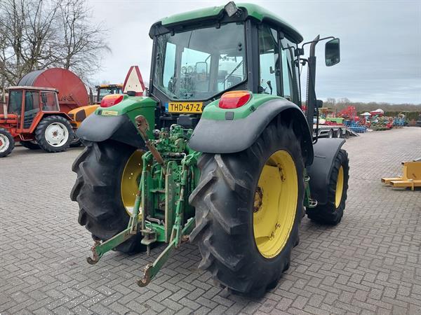Grote foto john deere 6120 agrarisch tractoren