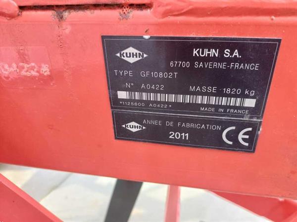 Grote foto kuhn schudder agrarisch harken