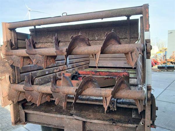 Grote foto agrimat mestwagen agrarisch strooiers