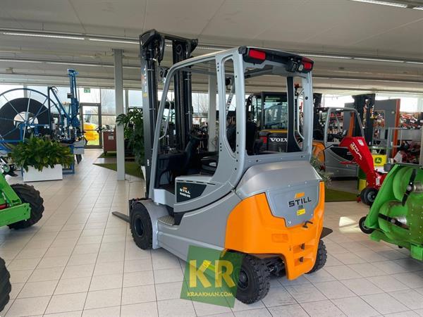 Grote foto still rx 60 25 29576 agrarisch akkerbouw