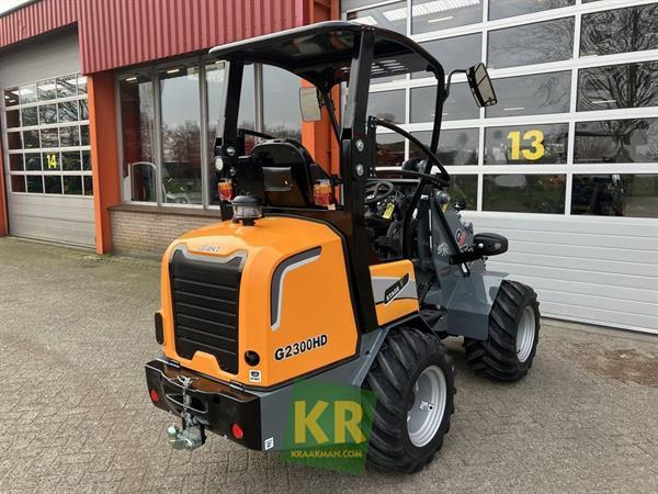 Grote foto giant g2300 401973 agrarisch akkerbouw