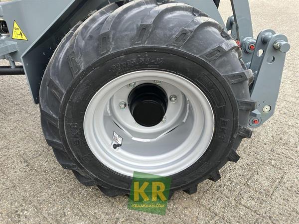 Grote foto giant g2300 401973 agrarisch akkerbouw