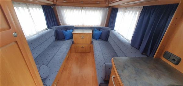Grote foto eriba hymer nova 390 caravans en kamperen caravans