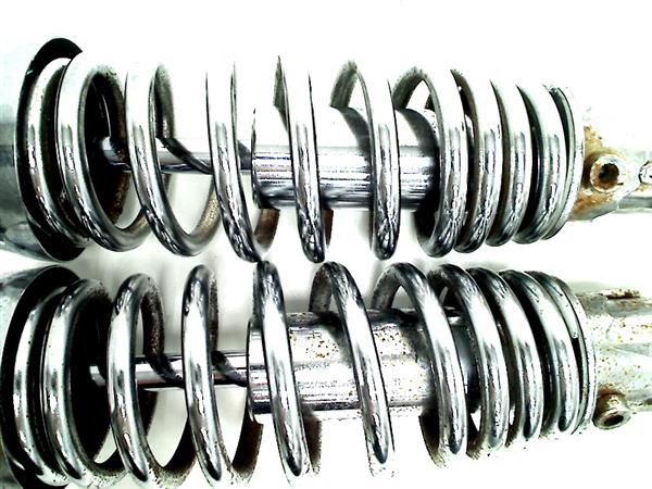 Grote foto yamaha xv 750 virago 1988 1997 0077 achterveren set motoren overige accessoires