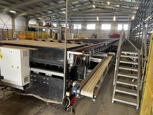 Grote foto aweta rollerstar 6 35 1 compleet met 2 palletiseerders omsnoeringsmachine en dozenbuffer agrarisch tuinbouw