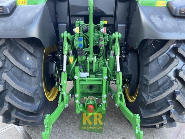Grote foto john deere 6120m 692396 agrarisch tractoren