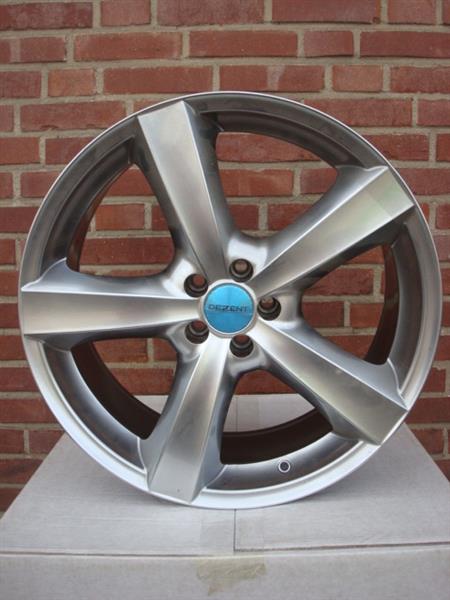 Grote foto 19 inch dezent velgen nieuwe set steek5x100 auto onderdelen banden en velgen
