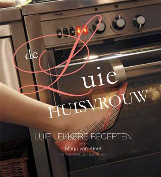 Grote foto de luie huisvrouw boeken kookboeken