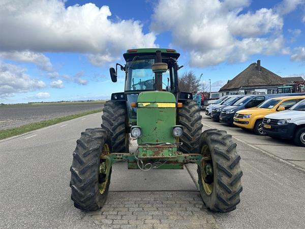 Grote foto john deere 4040 agrarisch tractoren