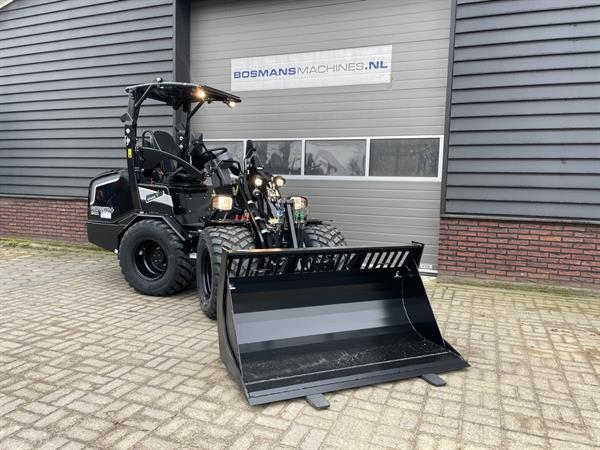 Grote foto giant g2700 x tra hd black edition minishovel nieuw 815 lease agrarisch shovels