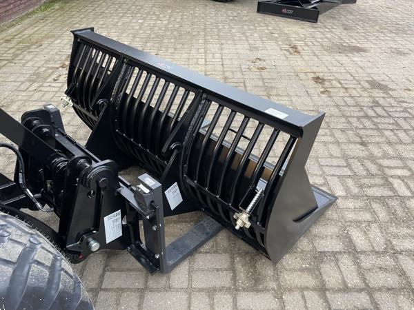 Grote foto giant g2700 x tra hd black edition minishovel nieuw 815 lease agrarisch shovels
