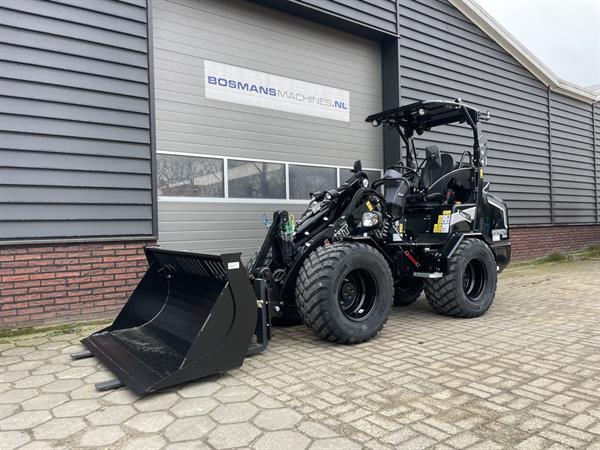 Grote foto giant g2700 x tra hd black edition minishovel nieuw 815 lease agrarisch shovels