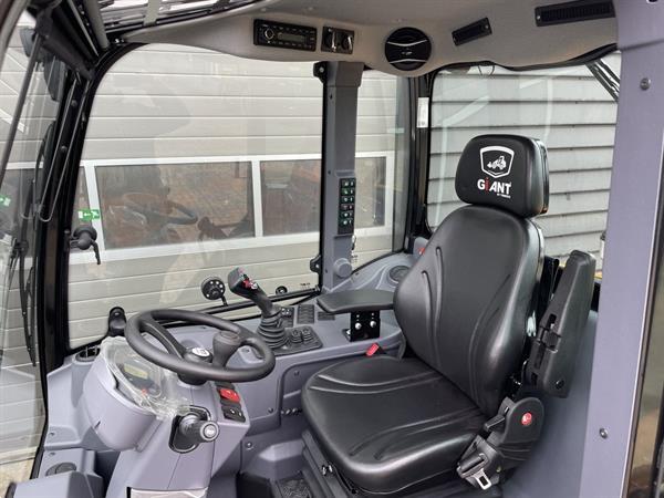 Grote foto giant g5000 shovel nieuw agrarisch shovels