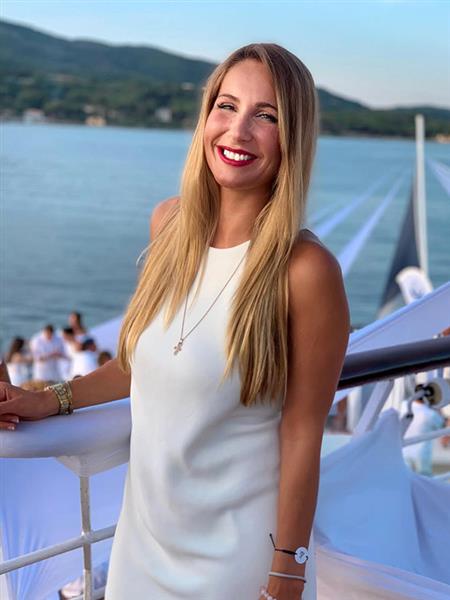 Grote foto ben jij ook spontaan gezellig en vrolijk contacten en berichten vrouw zoekt man