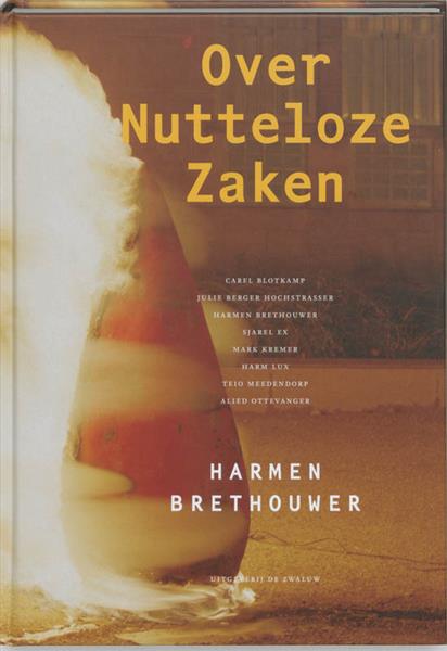 Grote foto over nutteloze zaken boeken fotografie en design