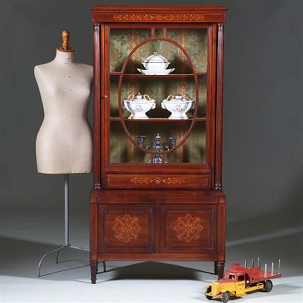 Grote foto franse vitrine met lade en gesloten deurtje prachtig ingelegd verstelbare planken ca. 1875 no.27011 antiek en kunst stoelen en banken