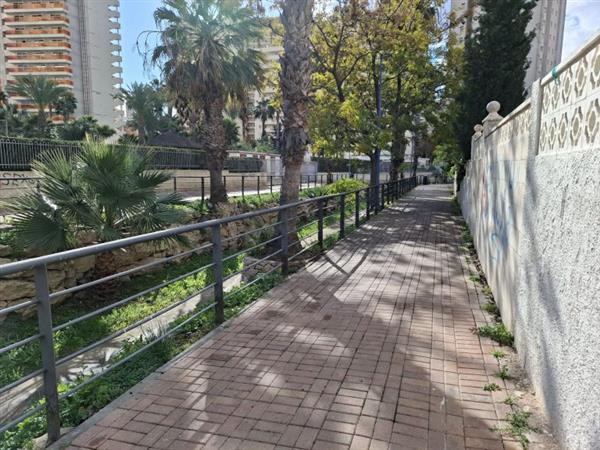Grote foto uw eigen bungalow in benidorm met veel huizen en kamers bestaand europa