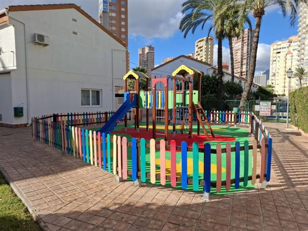 Grote foto uw eigen bungalow in benidorm met veel huizen en kamers bestaand europa