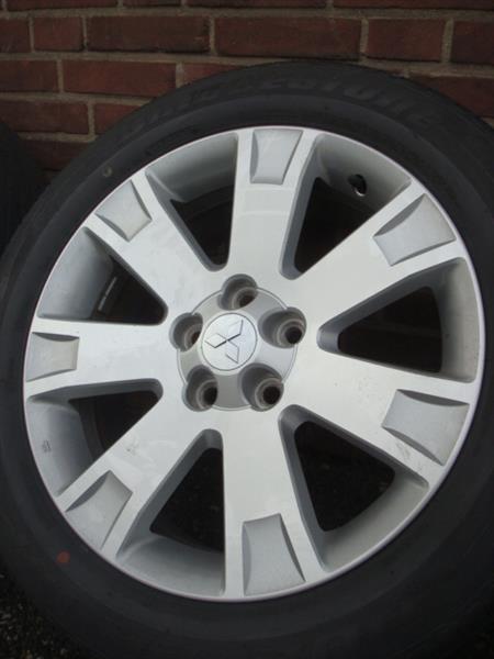 Grote foto 18 mitsubishi outlander velgen en banden 5x114.3 auto onderdelen banden en velgen