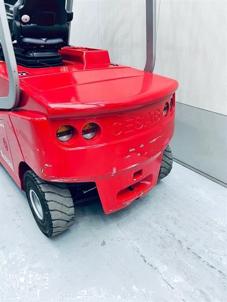 Grote foto cesab mak500 agrarisch heftrucks