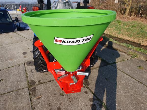 Grote foto kraffter ferti 500 kunstof agrarisch mechanisatie